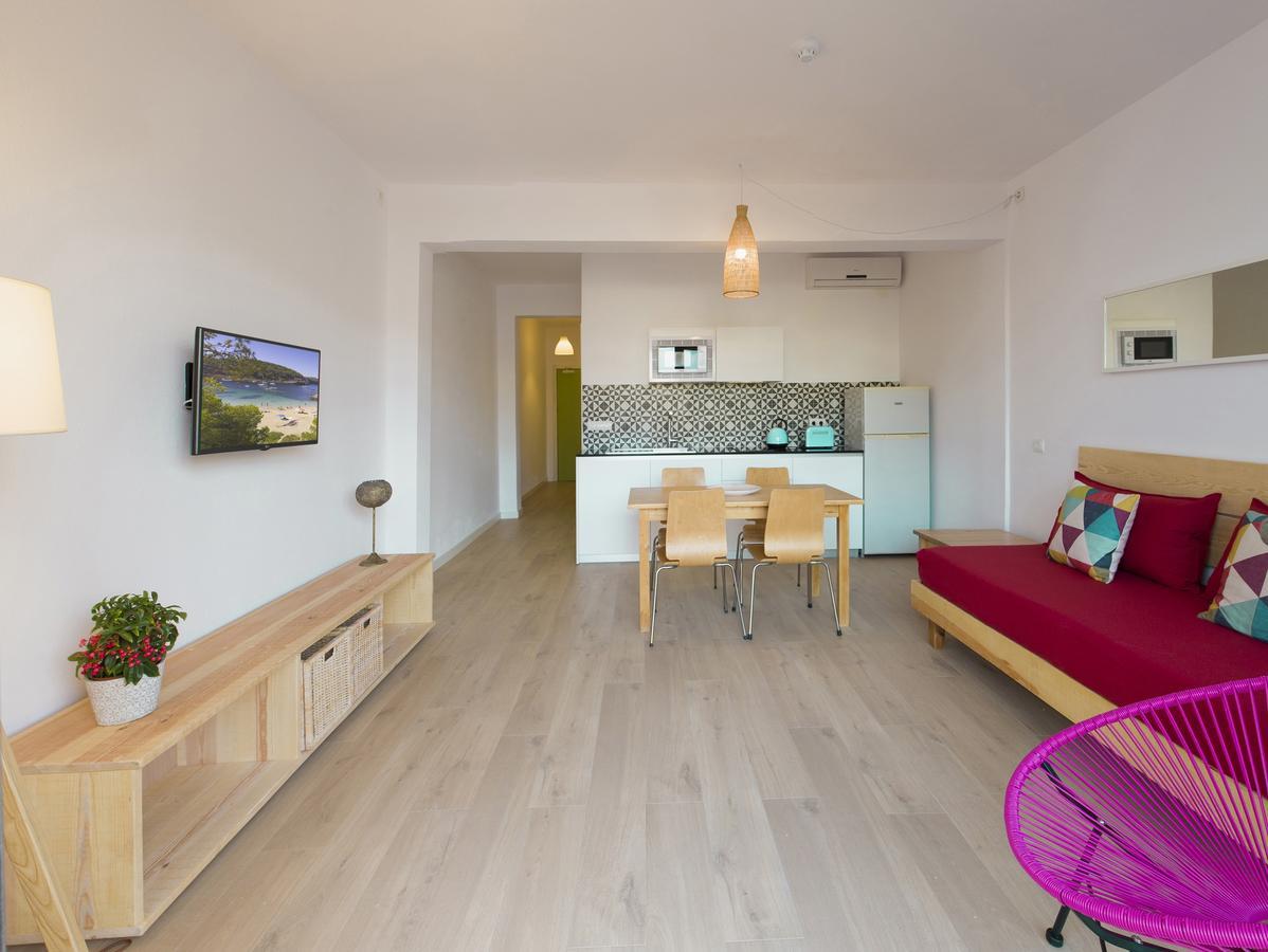 Cana Rita Apartamentos Сан-Антонио-Абад Экстерьер фото